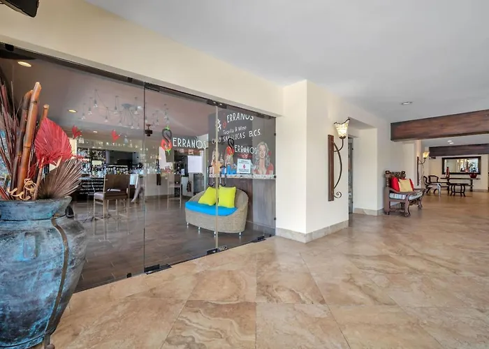 2 Minute Walk To Medano Holiday home *