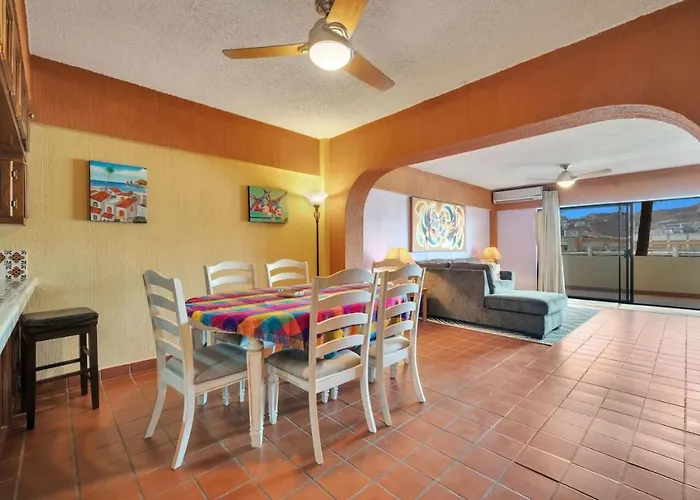 Holiday home 2 Minute Walk To Medano Cabo San Lucas